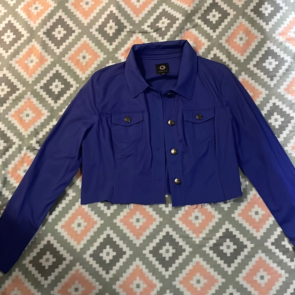 Cropped jacket